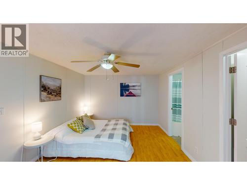 4 3642 Hilborn Road, Quesnel, BC - Indoor Photo Showing Bedroom