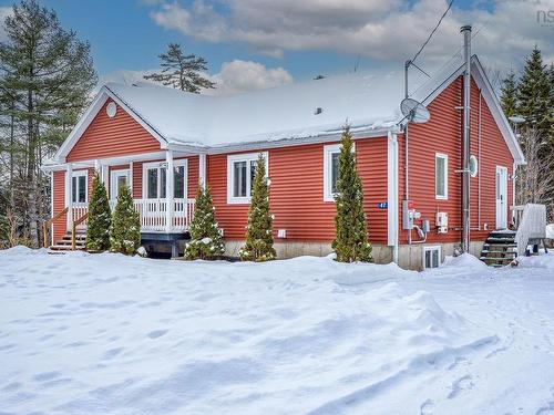 47 Wolf Drive, Hubbards, NS 