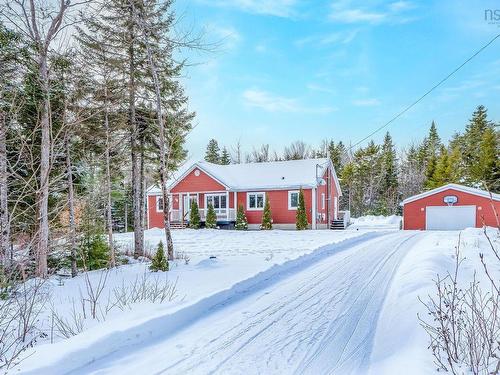 47 Wolf Drive, Hubbards, NS 