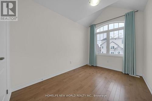 48 Crofting Crescent, Markham, ON - Indoor Photo Showing Other Room