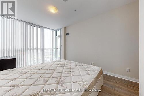 2801 - 75 Eglinton Avenue W, Mississauga, ON - Indoor Photo Showing Bedroom