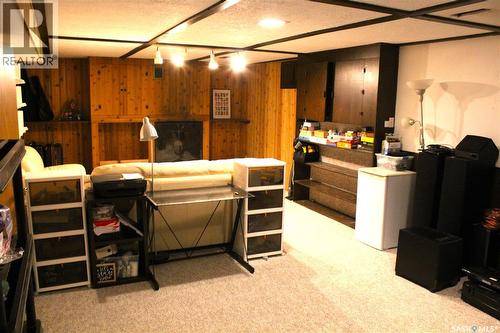 1427 2Nd Street E, Prince Albert, SK - Indoor