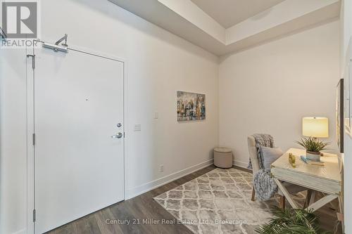 320 - 297 Oak Walk Drive, Oakville (Ro River Oaks), ON - Indoor