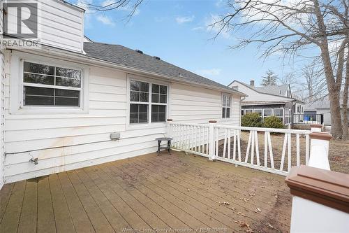 121 Victoria Avenue, Essex, ON - Outdoor With Exterior