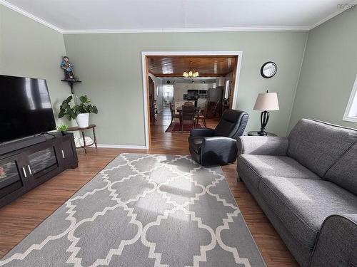 24585 Highway 7, Beaver Harbour, NS 