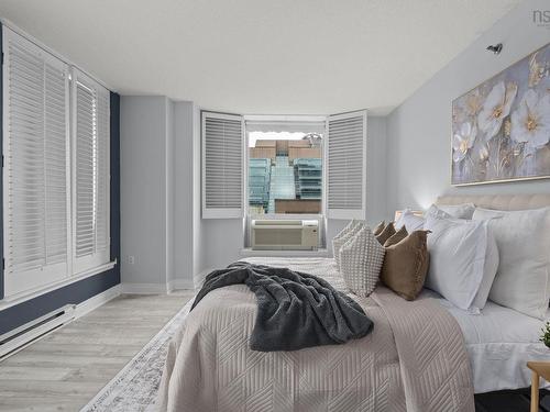 702 1465 Brenton Street, Halifax, NS 