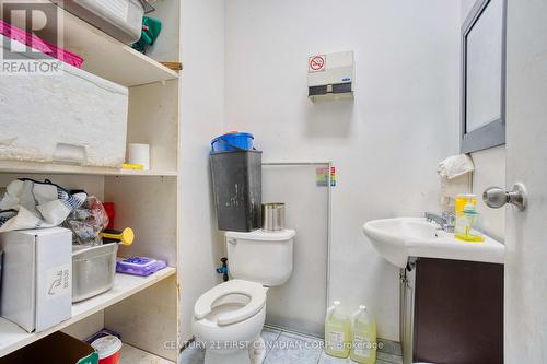 #4C - 611 Wonderland Road N, London North (North N), ON 