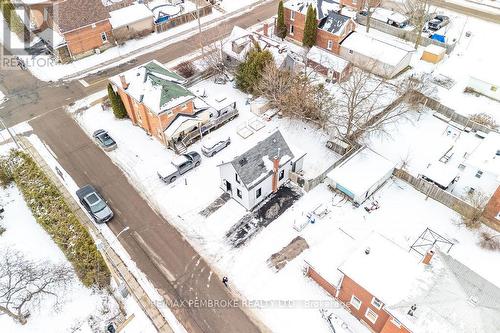 131 Patrick Avenue, Renfrew, ON - 