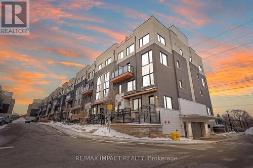 204 - 1555 Kingston Road, Pickering (Town Centre), ON - Outdoor