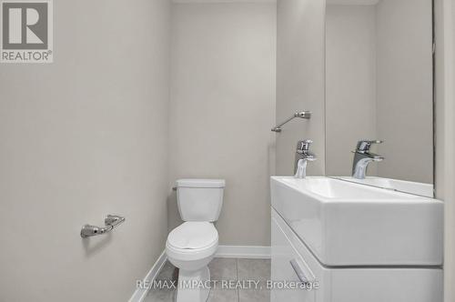 204 - 1555 Kingston Road, Pickering (Town Centre), ON - Indoor Photo Showing Bathroom