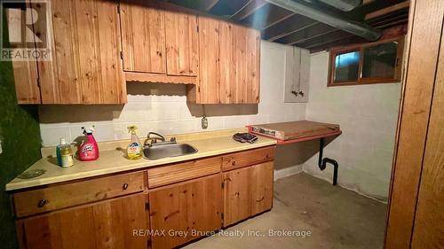 1069 7Th Avenue, Hanover, ON 