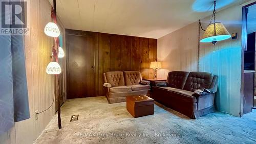 1069 7Th Avenue, Hanover, ON 