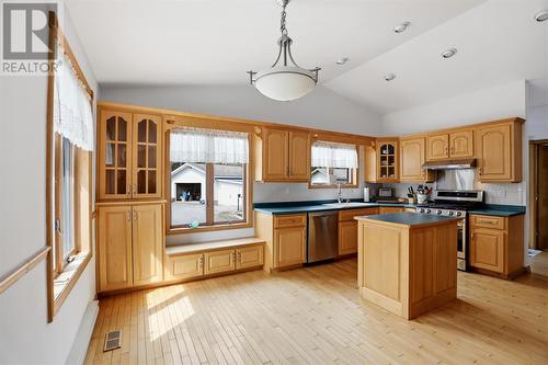 3804 Hamilton Dr, Hilton Beach, ON - Indoor Photo Showing Kitchen