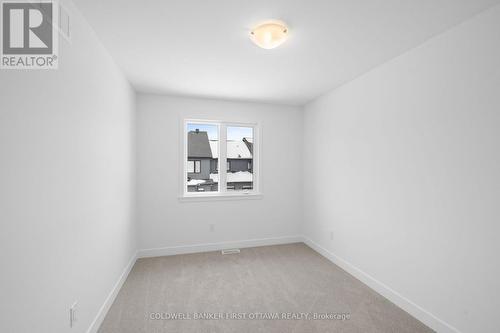 461 Shuttleworth Drive, Ottawa, ON - Indoor Photo Showing Other Room