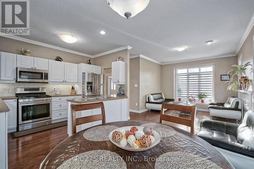 2392 Asima Drive, London South (South U), ON - Indoor Photo Showing Other Room