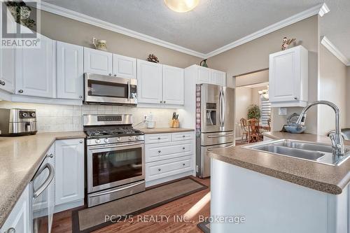 2392 Asima Drive, London South (South U), ON - Indoor Photo Showing Kitchen With Double Sink