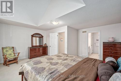 2392 Asima Drive, London South (South U), ON - Indoor Photo Showing Bedroom