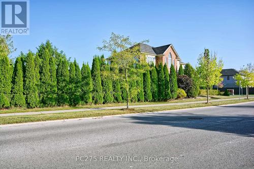 2392 Asima Drive, London South (South U), ON - Outdoor