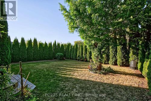 2392 Asima Drive, London South (South U), ON - Outdoor