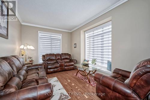 2392 Asima Drive, London South (South U), ON - Indoor Photo Showing Living Room