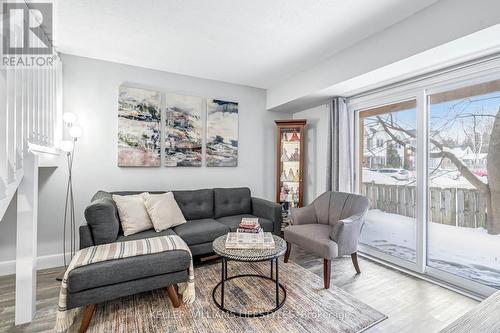 26 - 1399 Commissioners Road W, London South (South B), ON - Indoor Photo Showing Living Room