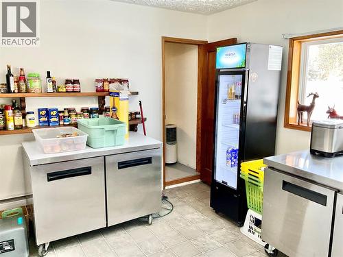 601 Government Avenue N, Greenwood, BC - Indoor