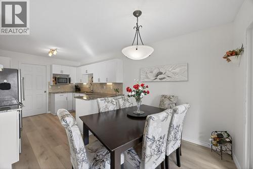 4630 Ponderosa Drive Unit# 112, Peachland, BC - Indoor Photo Showing Dining Room
