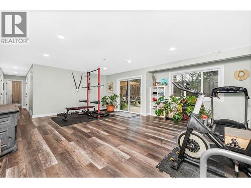 2741 Golf Course Drive, Blind Bay, BC - Indoor Photo Showing Gym Room