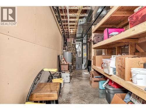 2741 Golf Course Drive, Blind Bay, BC - Indoor Photo Showing Basement