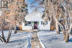 215 4 Avenue SE  Three Hills, AB T0M 2A0