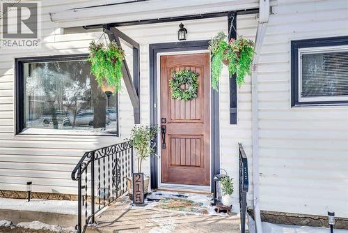 215 4 Avenue Se, Three Hills, AB - Outdoor With Exterior