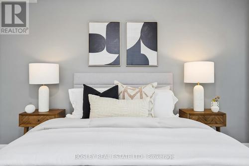 1602 - 219 Fort York Boulevard, Toronto, ON - Indoor Photo Showing Bedroom