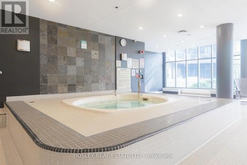 1602 - 219 Fort York Boulevard, Toronto, ON - Indoor Photo Showing Other Room