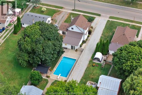 950 North Street, Dresden, ON - Outdoor With In Ground Pool With View