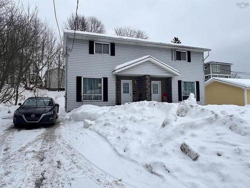 520/526 Pleasant Street, New Glasgow, NS 