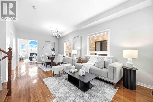 33 Eddington Place, Vaughan, ON - Indoor Photo Showing Living Room