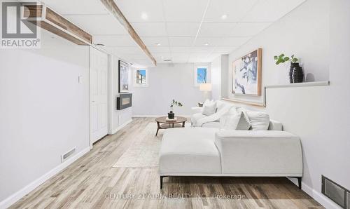 33 Eddington Place, Vaughan, ON - Indoor