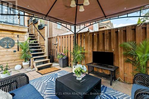 33 Eddington Place, Vaughan, ON - Outdoor With Deck Patio Veranda