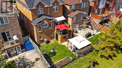 33 Eddington Place, Vaughan, ON - Outdoor