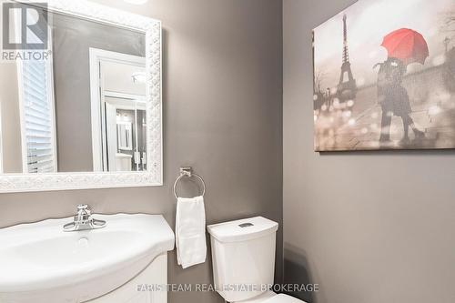 36 Connaught Lane, Barrie, ON - Indoor Photo Showing Bathroom