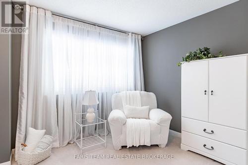36 Connaught Lane, Barrie, ON - Indoor Photo Showing Bedroom