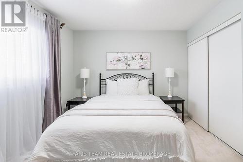 36 Connaught Lane, Barrie, ON - Indoor Photo Showing Bedroom
