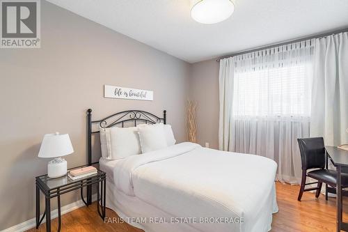 36 Connaught Lane, Barrie, ON - Indoor Photo Showing Bedroom