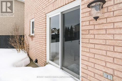 36 Connaught Lane, Barrie, ON - Outdoor With Exterior