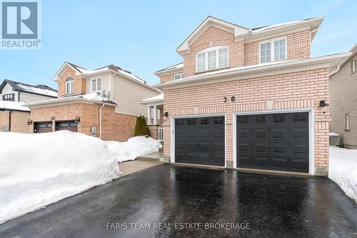 36 Connaught Lane, Barrie, ON - Outdoor