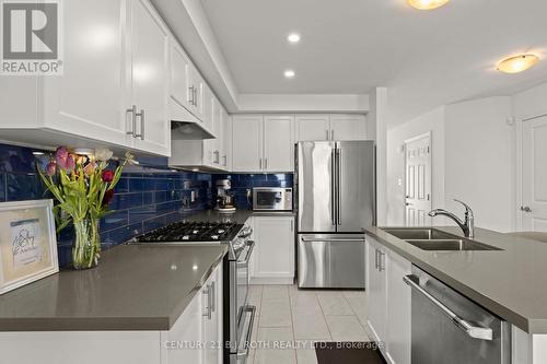 69 Alaskan Heights, Barrie, ON - Indoor Photo Showing Kitchen With Stainless Steel Kitchen With Double Sink