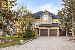 4622 HEWICKS LANE  Mississauga, ON L5M 3L8
