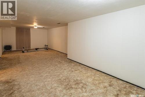 318 Montreal Avenue N, Saskatoon, SK - Indoor Photo Showing Other Room