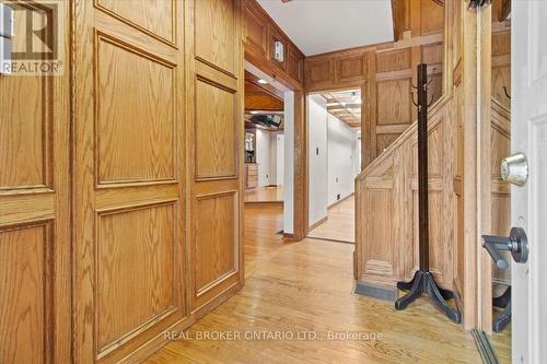 28 Glendale Avenue S, Hamilton, ON - Indoor Photo Showing Other Room