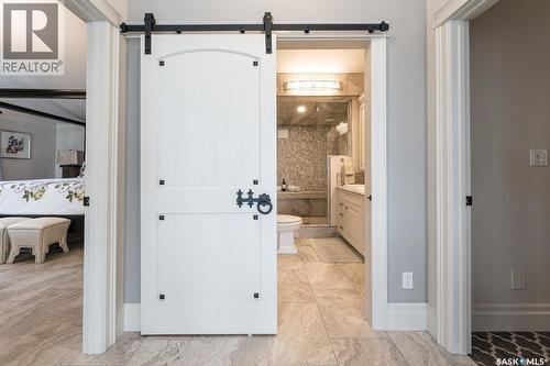 Neis Beach, Lakeland Rm No. 521, SK - Indoor